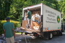 Best Carpet Removal and Disposal  in Dresden, TN